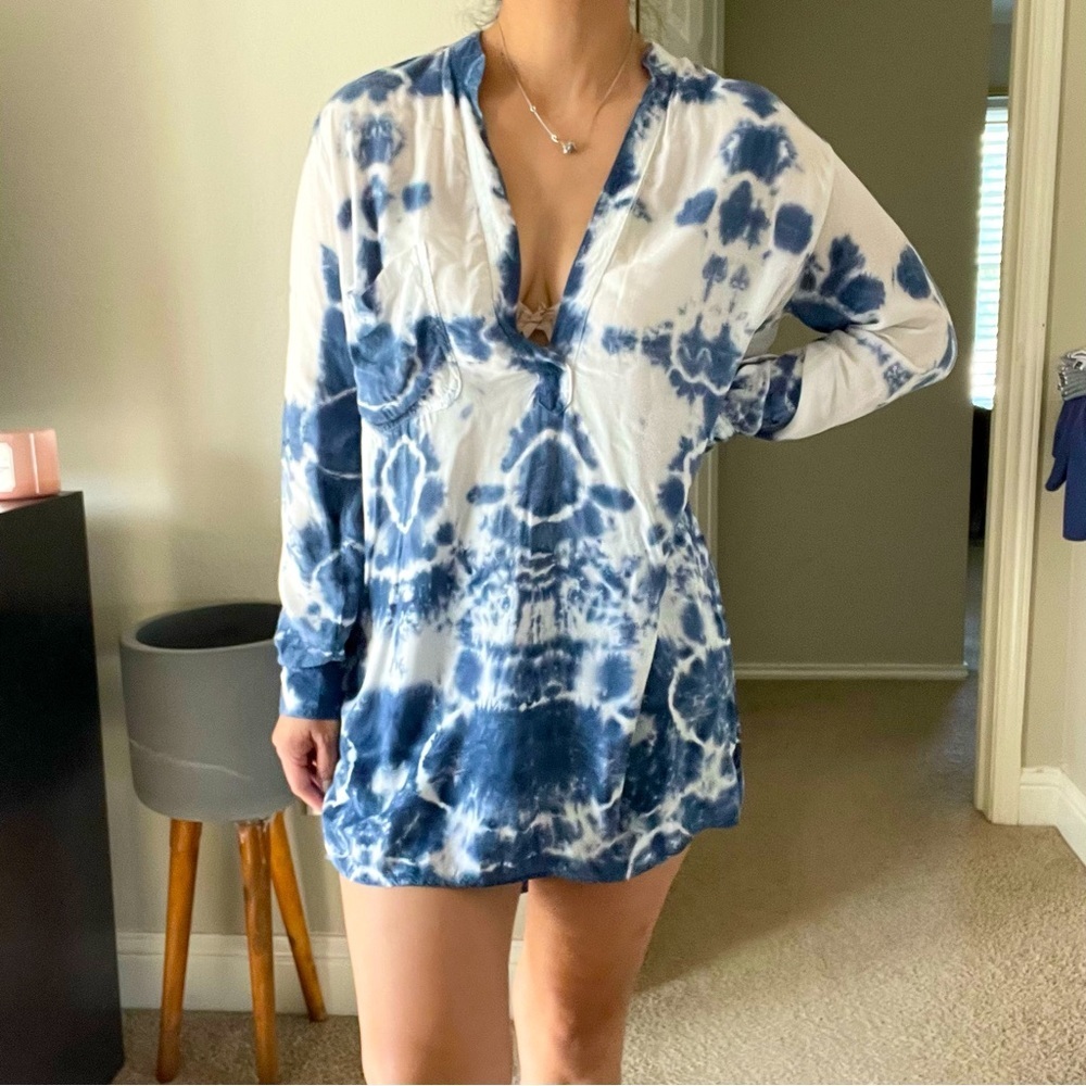 Blue Life Tie Dye Long Sleeve Hi-low Tunic Top